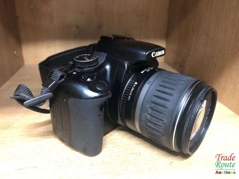 Canon EOS 400D DigitalSLR camera 10.1 Megapixels + Canon EFS 18-55mm Lens