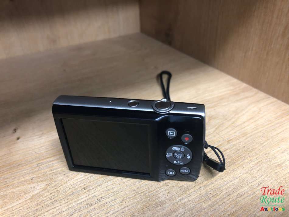 Canon IXUS 185 Digital Camera - (20 MP, 8x Optical Zoom) 2.3inch CCD sensor