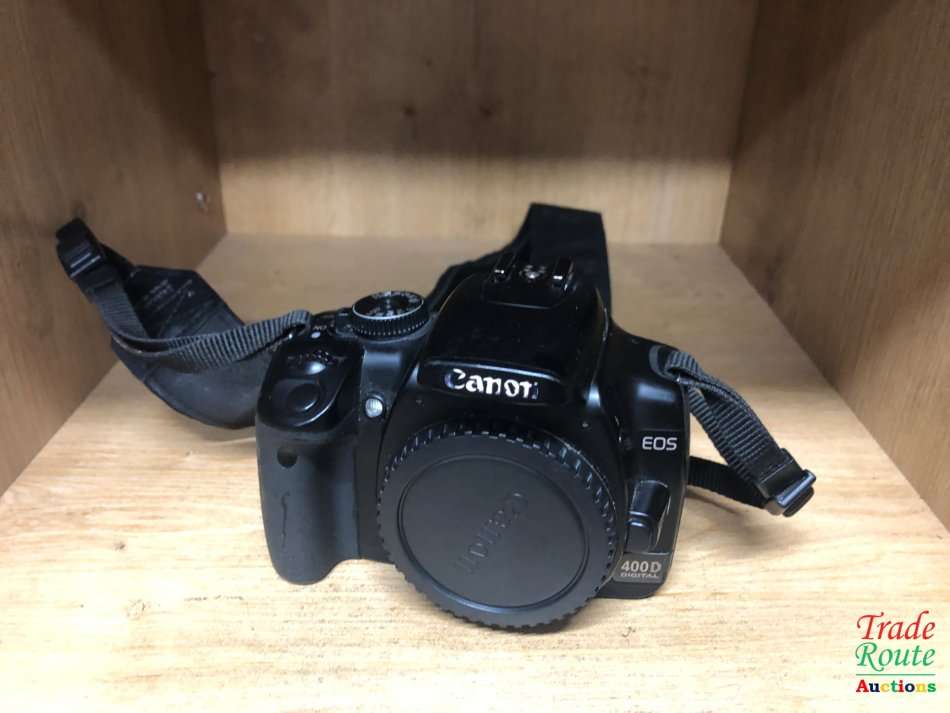 Canon EOS 400D DigitalSLR camera 10.1 Megapixels BODY ONLY