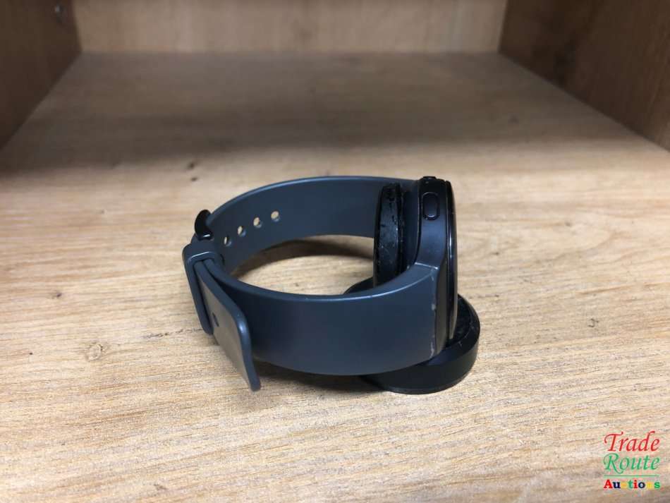 Samsung Gear S2 SMARTWATCH - SM-R720 Watch