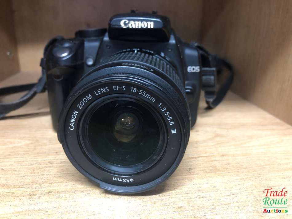 Canon EOS 350D Digital SLR camera (BLACK) WITH 18-55 mm EFS LENS
