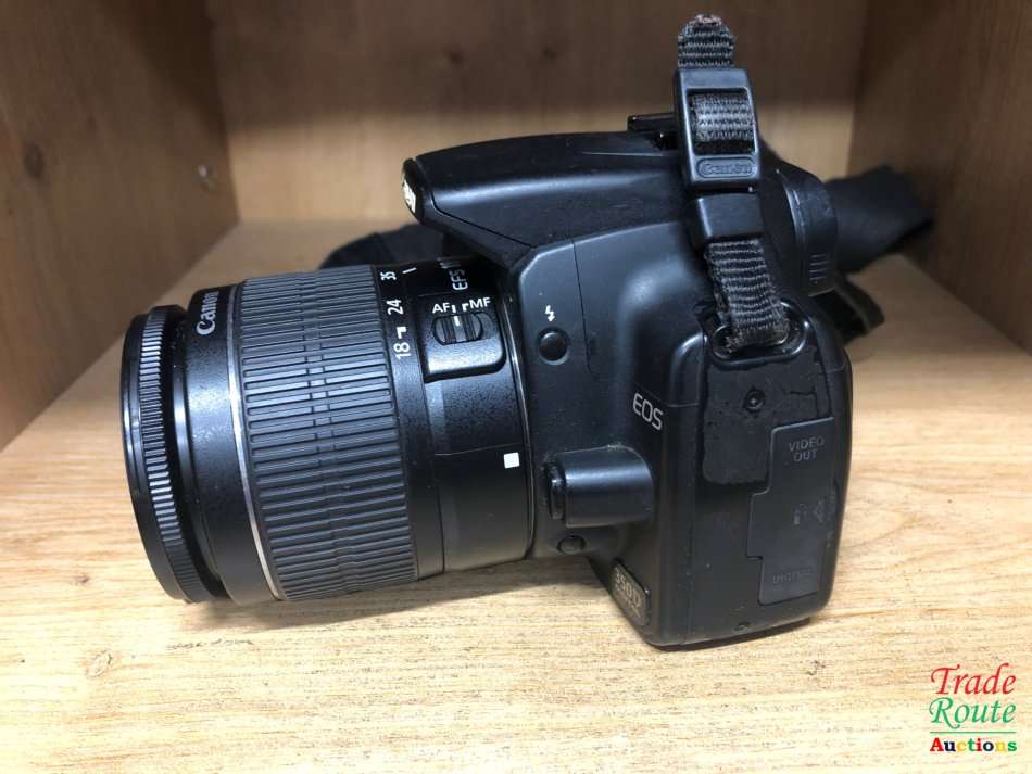 Canon EOS 350D Digital SLR camera (BLACK) WITH 18-55 mm EFS LENS