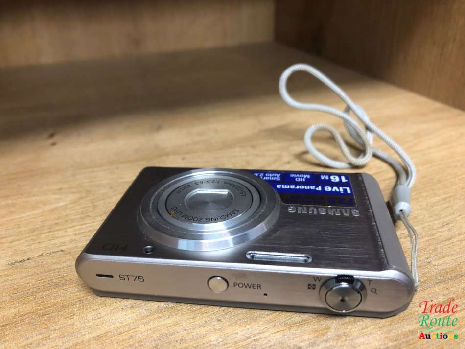 Samsung ST76 Compact Digital Camera (Silver)