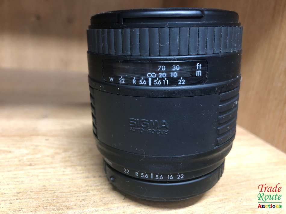 Sigma Auto Focus UC ZOOM 70-210mm 1: 4-5.6 Lens [PENTAX MOUNT]