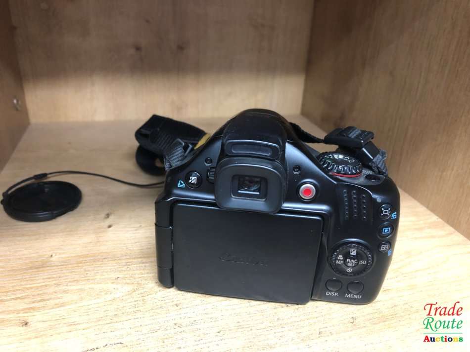 Canon PowerShot SX30 IS IMAGE STABILIZER ULTRASONIC 14.1 MP 35X OPTICAL FULL HD CAMERA