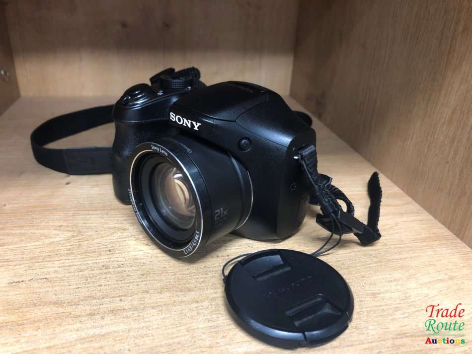 Sony Cyber-shot DSC-H100/BC 16.1MP Point and Shoot Camera (Black) with 21x Optical Zoom