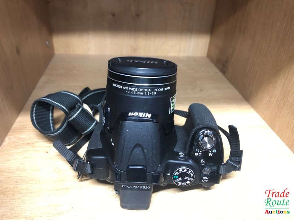 Nikon CoolPix P530 16 MP CMOS Digital Camera with 42x Zoom Lens and Full HD