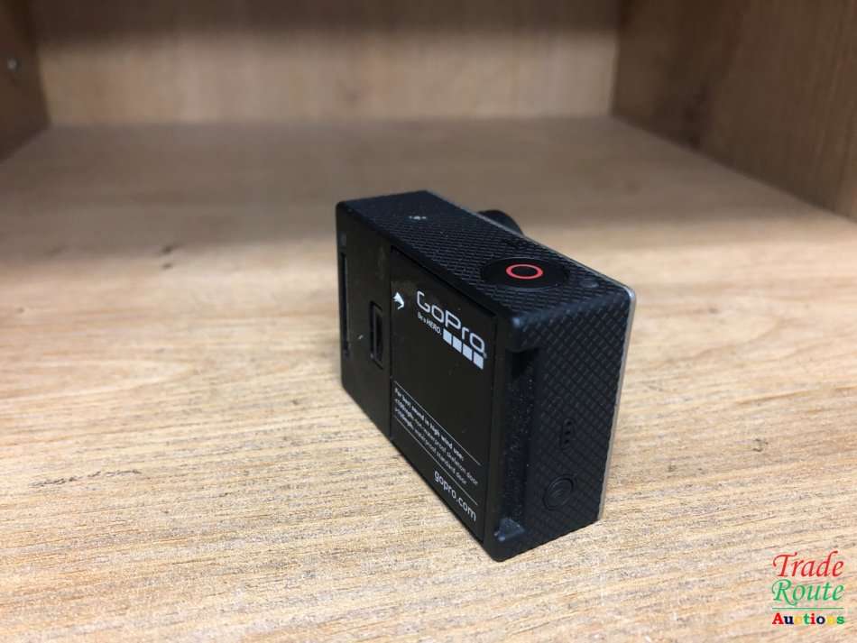 GOPRO HERO 3  CHDHE-301 [WHITE EDITION] Captures HD Video