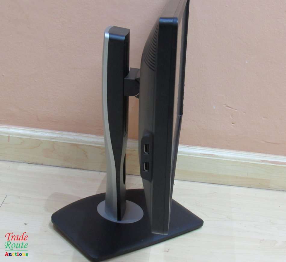 Dell P2212HB Black 22" WideScreen 1920 x 1080 Resolution DVI, VGA LCD Flat Panel Monitor