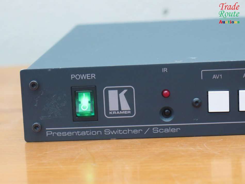 KRAMER Presentation Switcher / Scaler VP-720XL