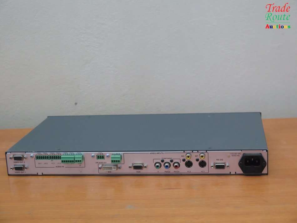 KRAMER Presentation Switcher / Scaler VP-720XL