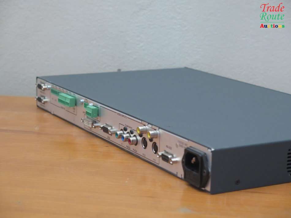 KRAMER Presentation Switcher / Scaler VP-720XL