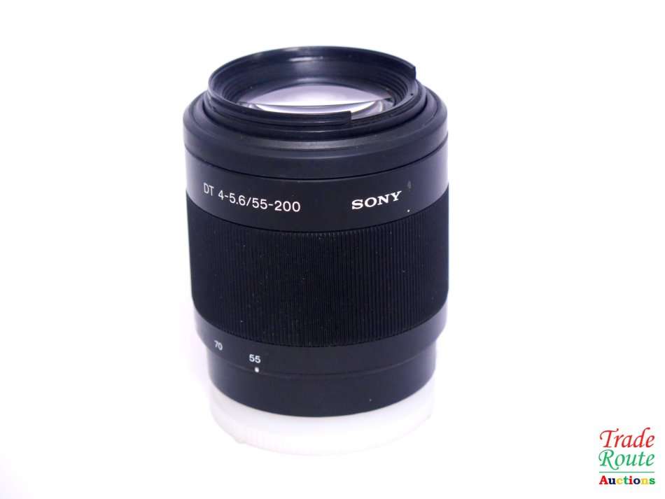 Sony 55-200mm f/4-5.6 Compact Super Telephoto Zoom Lens - For Sony DSLR Cameras
