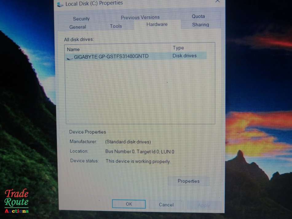 LENOVO IDEAPAD 330 81DE | CORE i5 8250U 8th Gen @ 1.6GHZ  | 4GB RAM | 480GB SSD SOLID STATE| LAPTOP