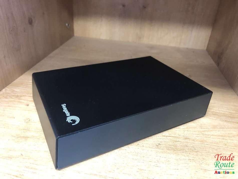 Seagate 4TB Expansion Desktop USB 3.0 External Hard Drive