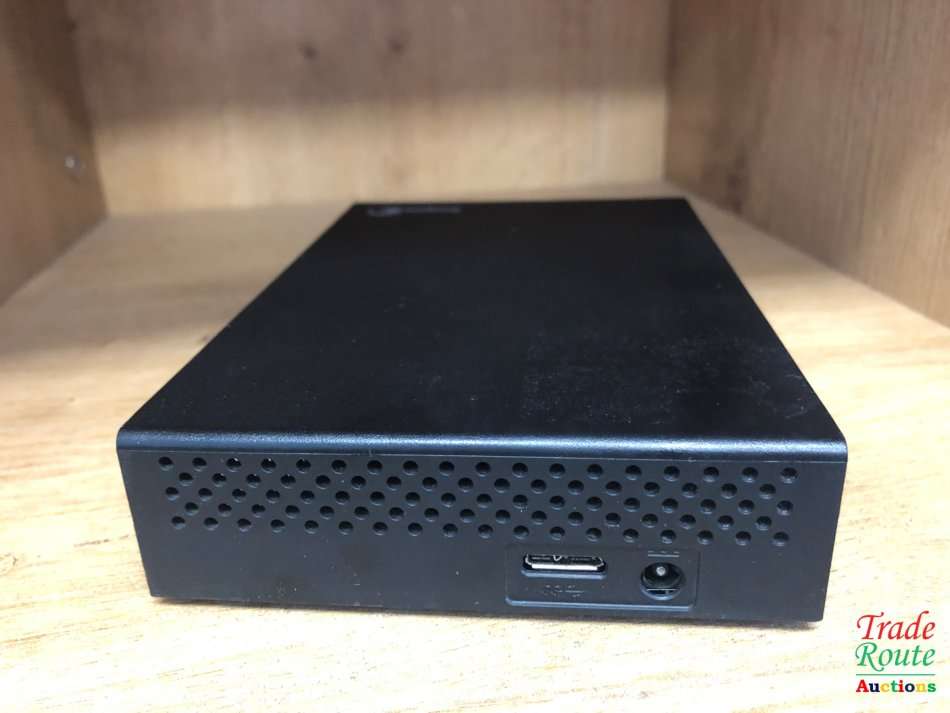 Seagate 2TB Expansion Desktop USB 3.0 External Hard Drive