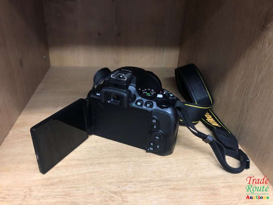 NIKON D5600 DSLR CAMERA BODY + NIKON AF-P 18-55 VR LENS KIT