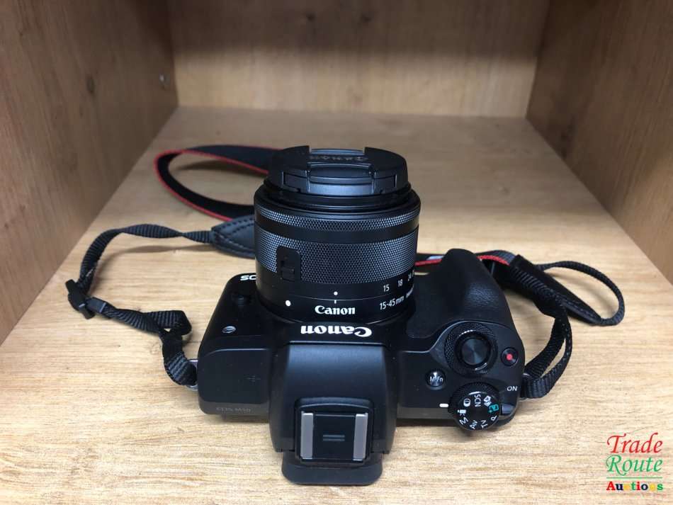 Canon EOS M50 Mirrorless Digital Camera with 15-45mm Lens