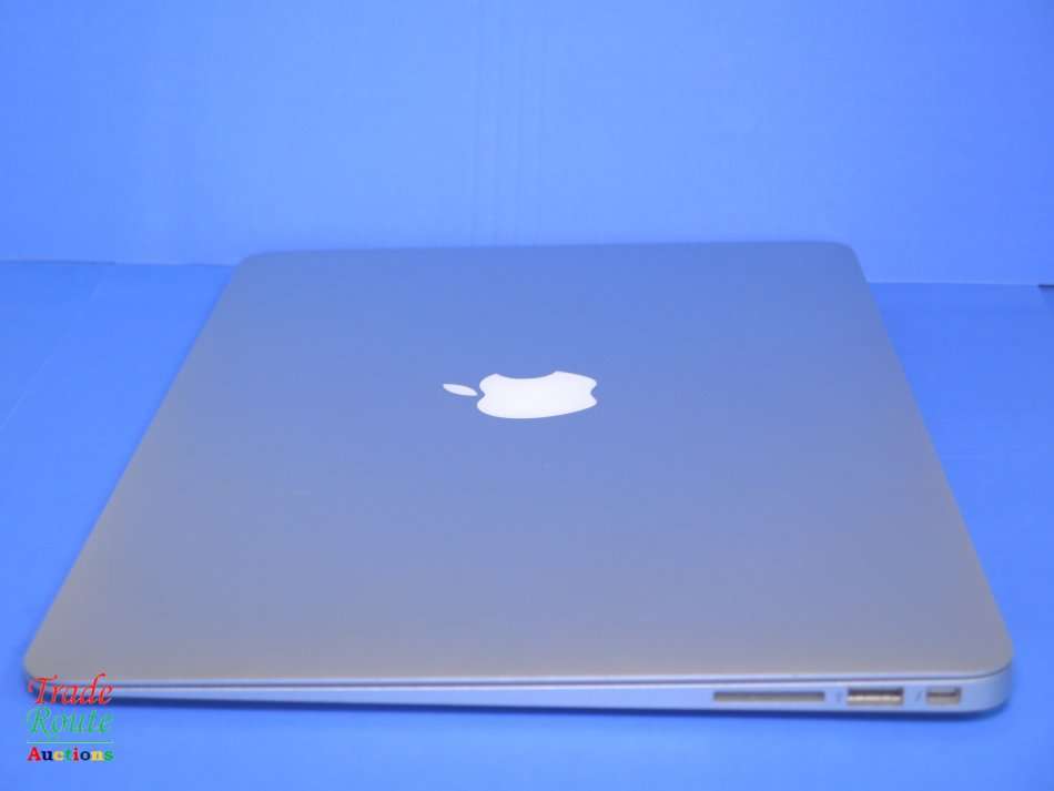 2017 MacBook Air 13.3-inch | Core i5 1.8GHz | 8GB RAM | 128GB SSD MACBOOK AIR 13 INCH