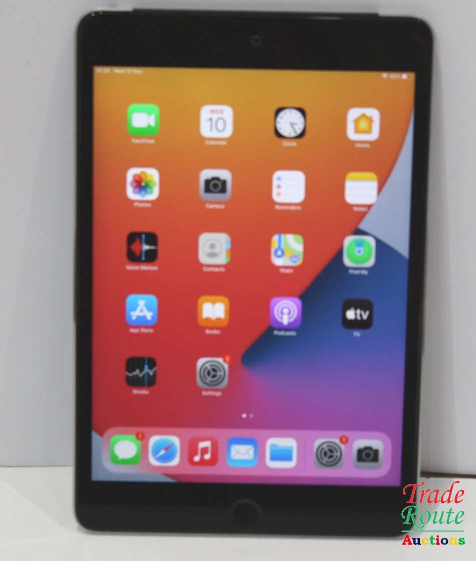 Apple iPad Mini 4 A1550 128GB Tablet Space Gray