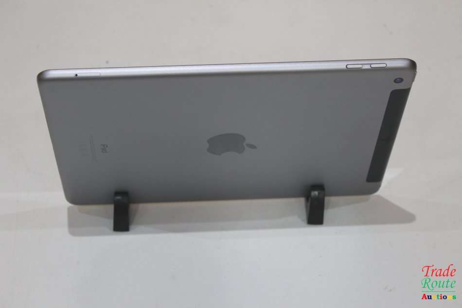 Apple iPad 6th Gen 2018 | MR6N2HC/A | WiFi + Cellular | 32GB | Space Grey | A1954 | RETINA