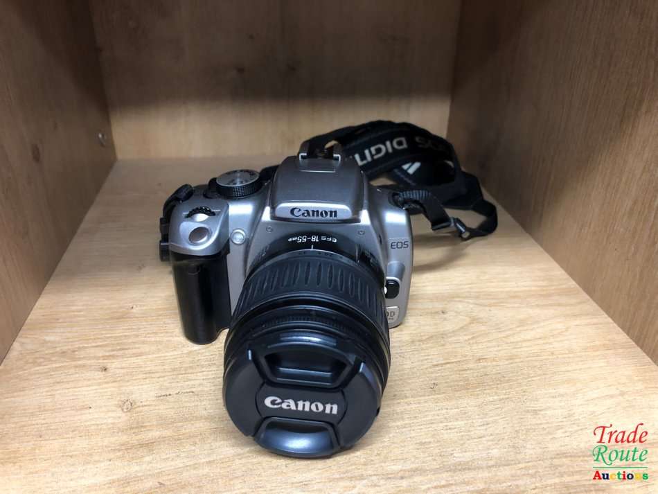 Canon EOS 350D Digital SLR camera (SILVER) WITH 18-55 mm ii LENS [ NO CHARGER ]