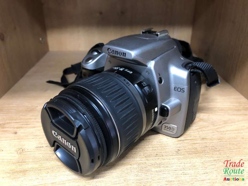 Canon EOS 350D Digital SLR camera (SILVER) WITH 18-55 mm ii LENS [ NO CHARGER ]