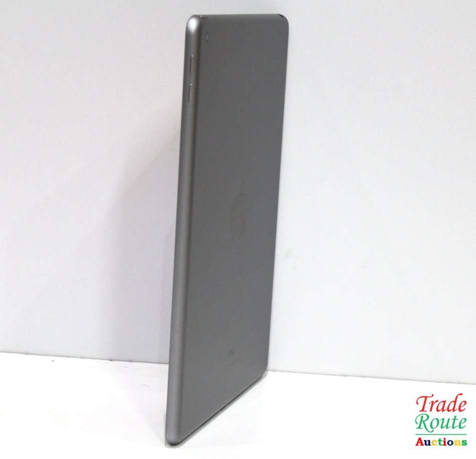 Apple iPad (5th Gen) 9.7" 32GB WiFi - Space Grey - MP2F2HC/A
