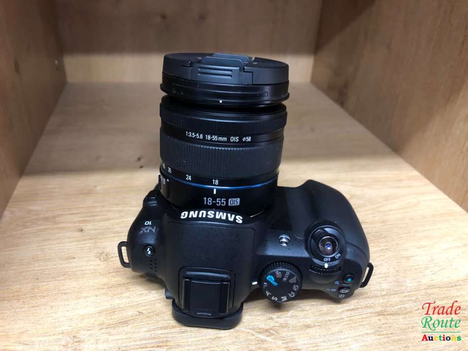 Samsung NX10 Digital System Camera Kit - Black (14.6MP, incl 18-55 OIS Lens)