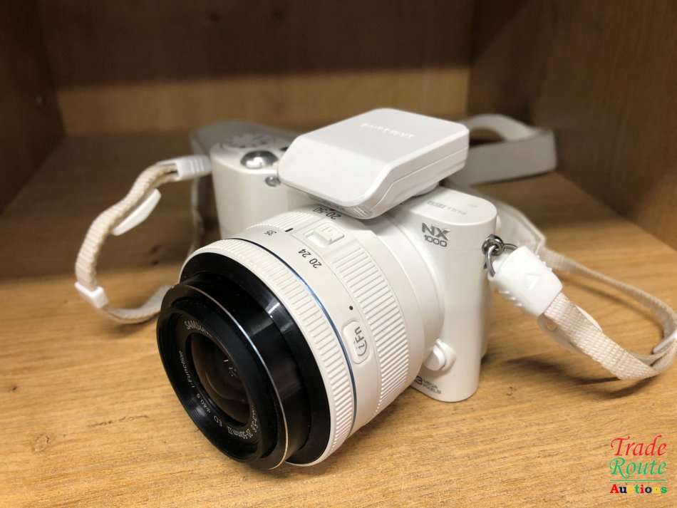 20.3 Megapixels | Samsung NX1000 | SMART DIGITAL CAMERA FULL HD | WI-FI KIT