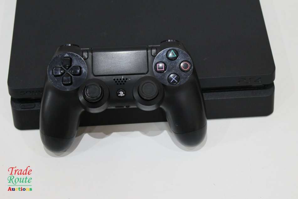 Sony PS4 PlayStation 4 SLIM 1TB console - CUH-2216B - Jet Black  *** SONY PS4 ***