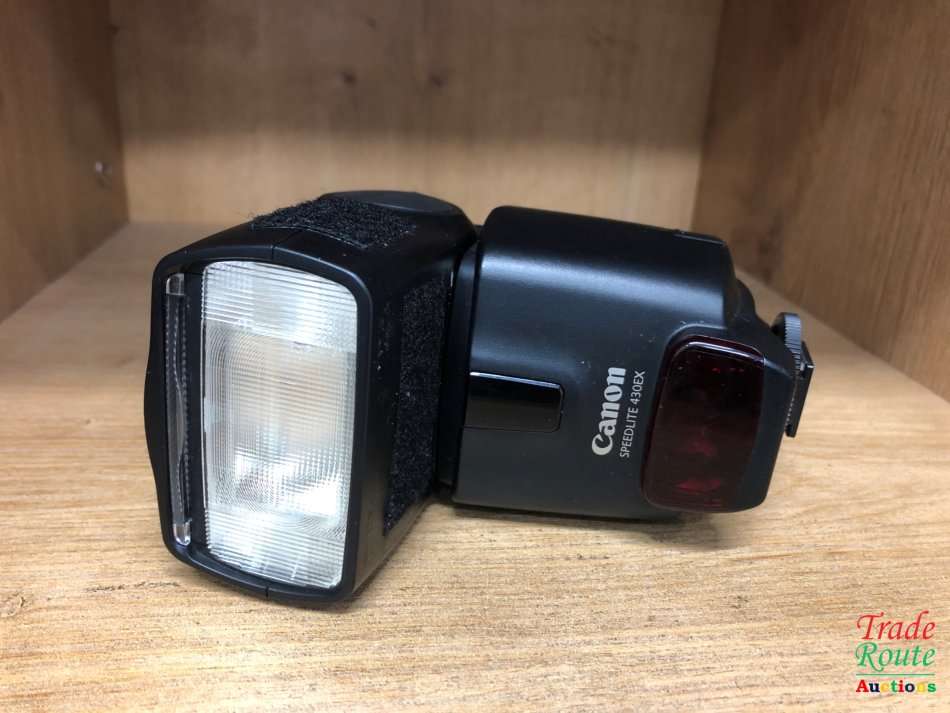 Canon Speedlite 430EX Flash for Canon EOS DIGITAL SLR Cameras *** BARGAIN ** Fits all CANON DSLRs