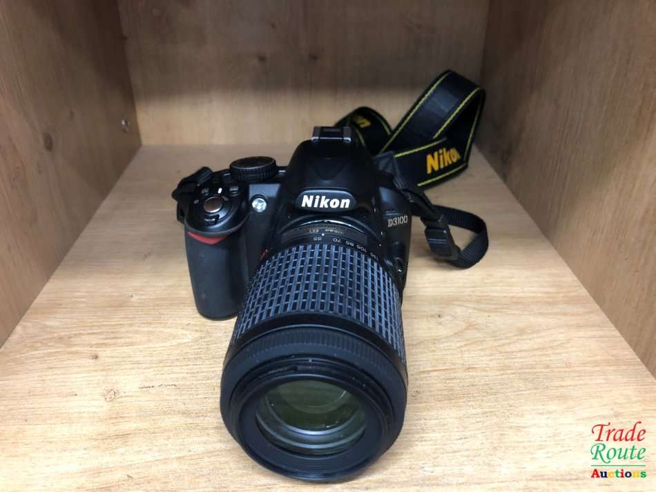 NIKON D3100 DSLR Camera Kit with Nikon 55-200 VR Lens *** BARGAINS ***