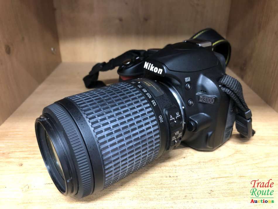 NIKON D3100 DSLR Camera Kit with Nikon 55-200 VR Lens *** BARGAINS ***