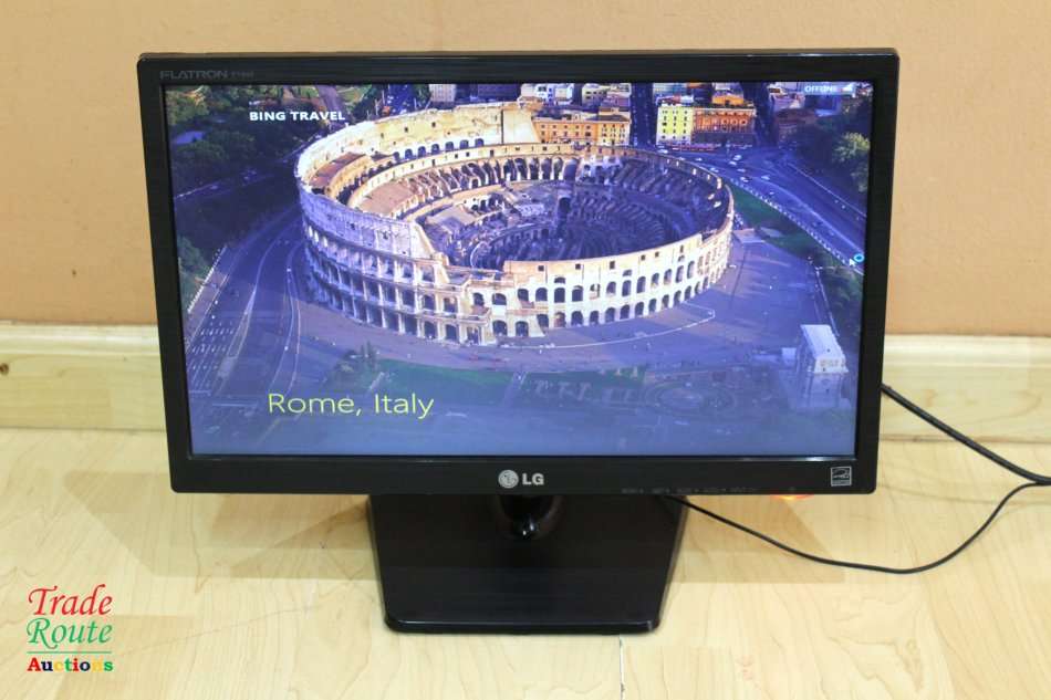 LG Flatron E1942C 18.5" Widescreen LED LCD Monitor