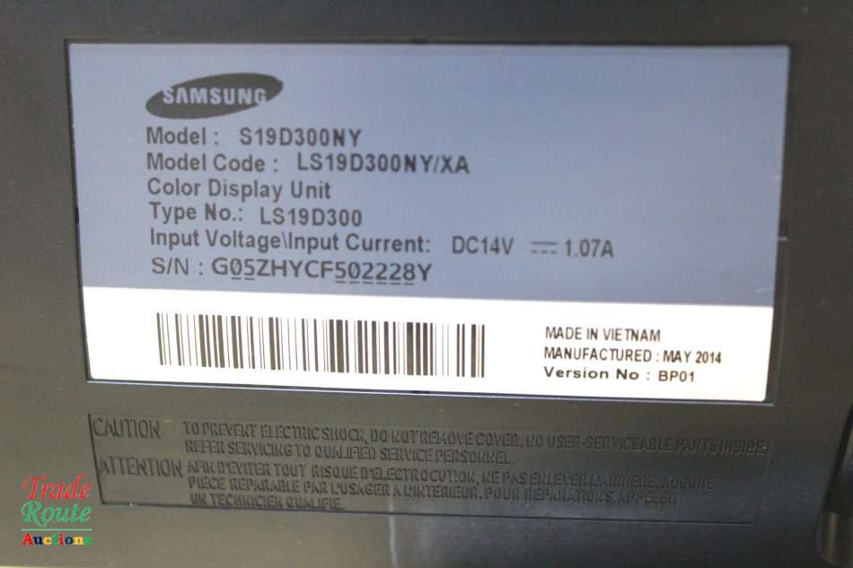 Samsung 18.5-Inch LED VGA Monitor | 1366 X 768 RESOLUTION | S19D300NY