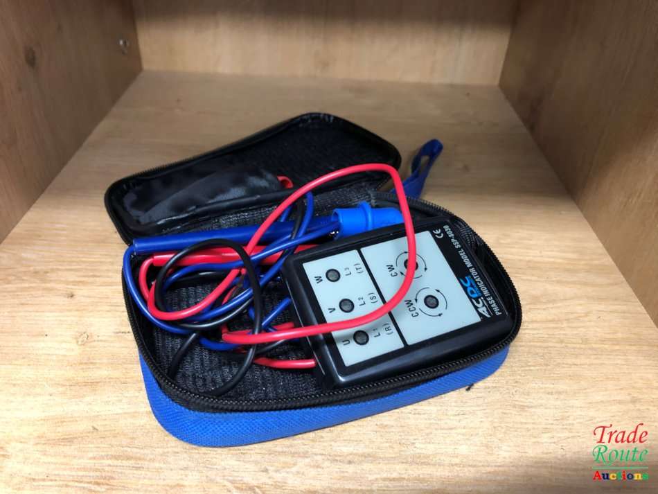 AC DC DYNAMICS PHASE INDICATOR MODEL SSP-8030 With Pouch