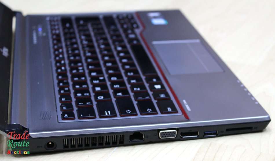 FUJITSU LIFEBOOK E746 LAPTOP - Core i5 6th Gen - 4GB RAM - 500GB HDD