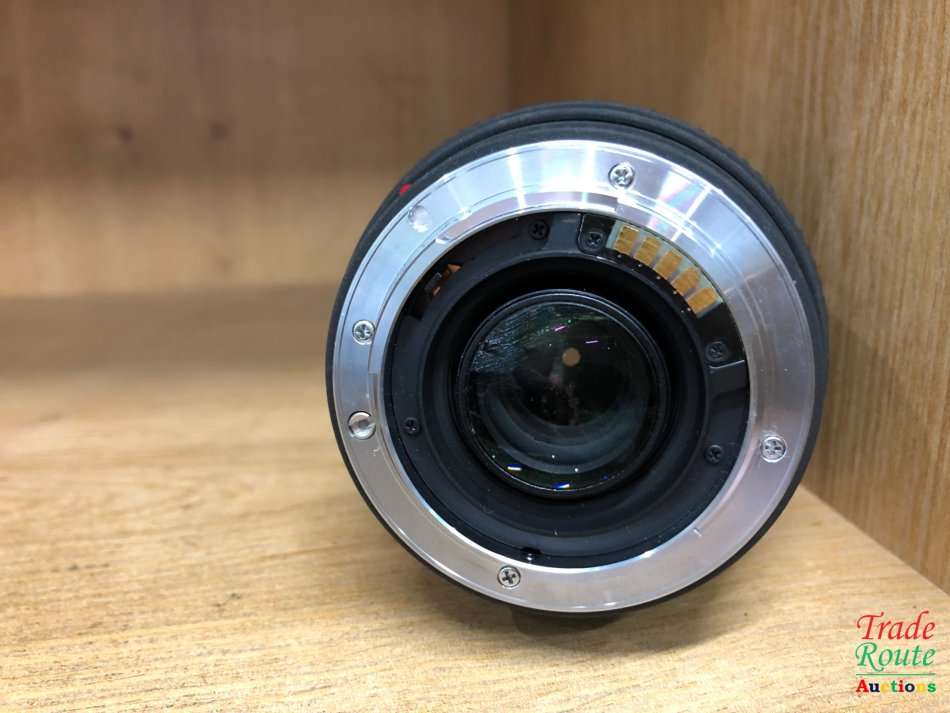 SIGMA APO DG 70-300mm Telephoto Zoom Lens [SONY A-MOUNT]