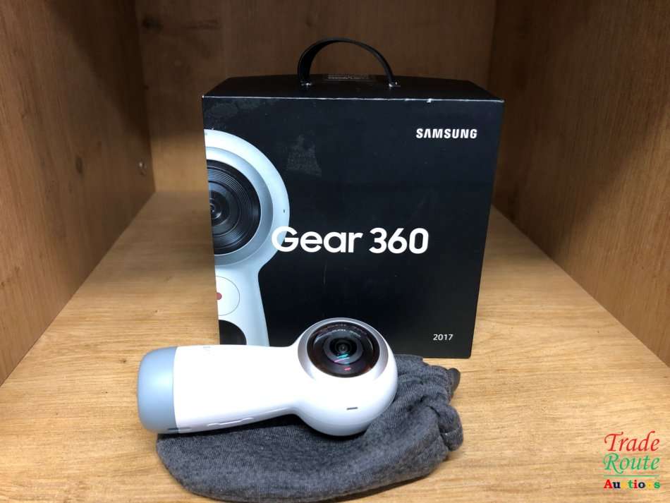 Samsung Gear 360 4K Spherical VR Camera