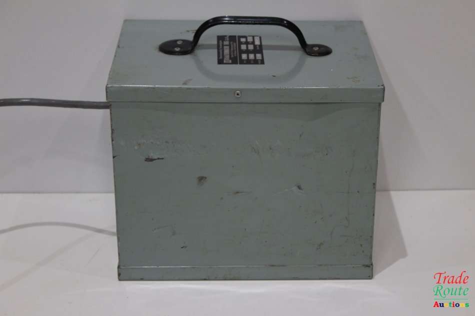 STEP-DOWN TRANSFORMER 220V TO 110V