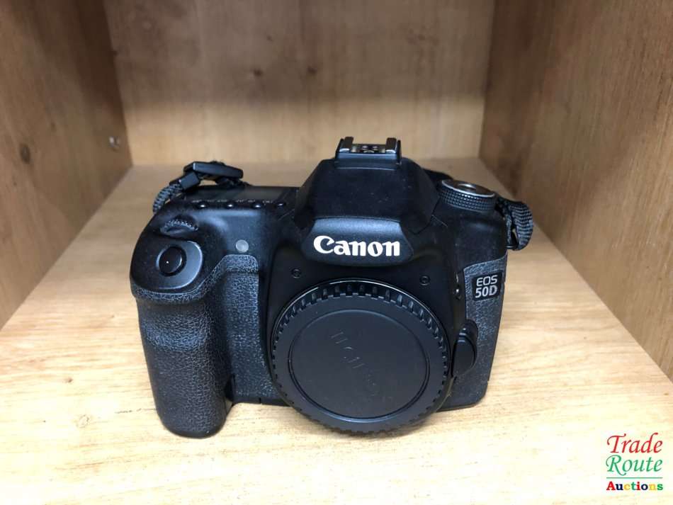 Canon EOS 50D SLR Digital Camera (Camera Body)