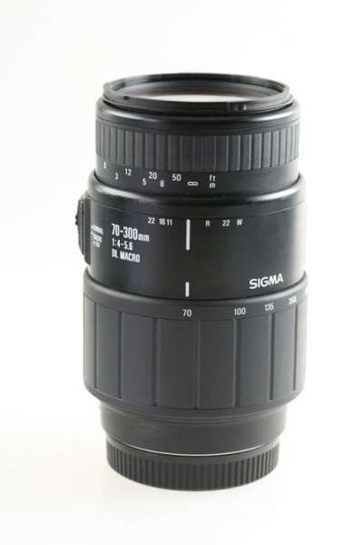 Sigma 70-300mm 4-5.6 DL Macro Lens for Pentax