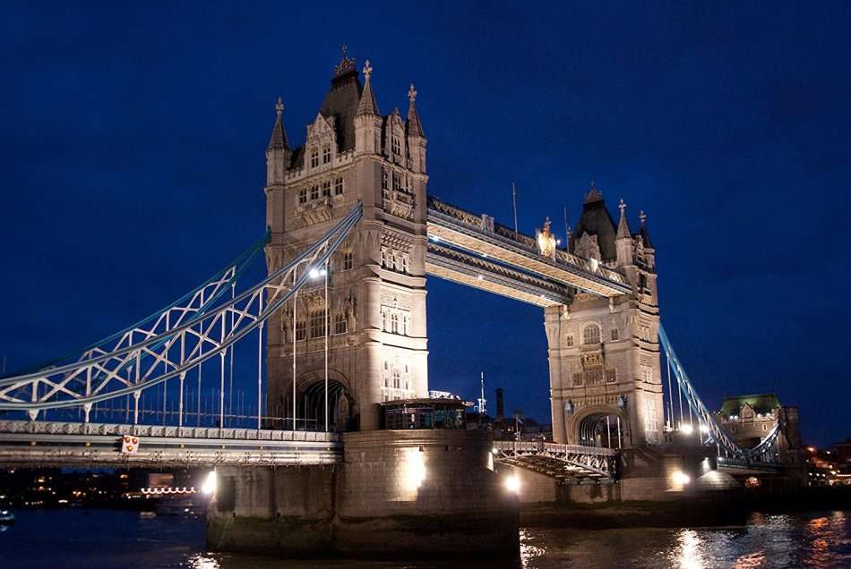 Tamron SP 10-24mm F3.5-4.5 Di II Lens For Nikon Mount