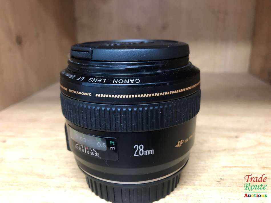 Canon EF 28mm f/1.8 USM Ultrasonic Wide-Angle Lens (Canon Mount) Full Frame