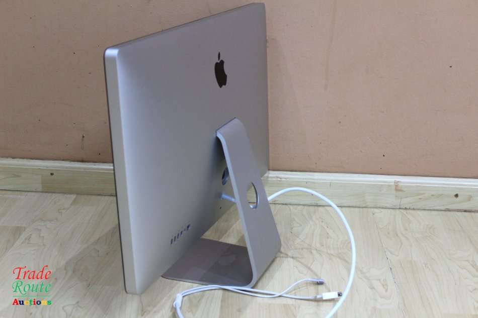 Apple Thunderbolt Cinema Display LED (27-Inch) Monitor | A1407 | 2560 X 1440 Resolution Apple Screen