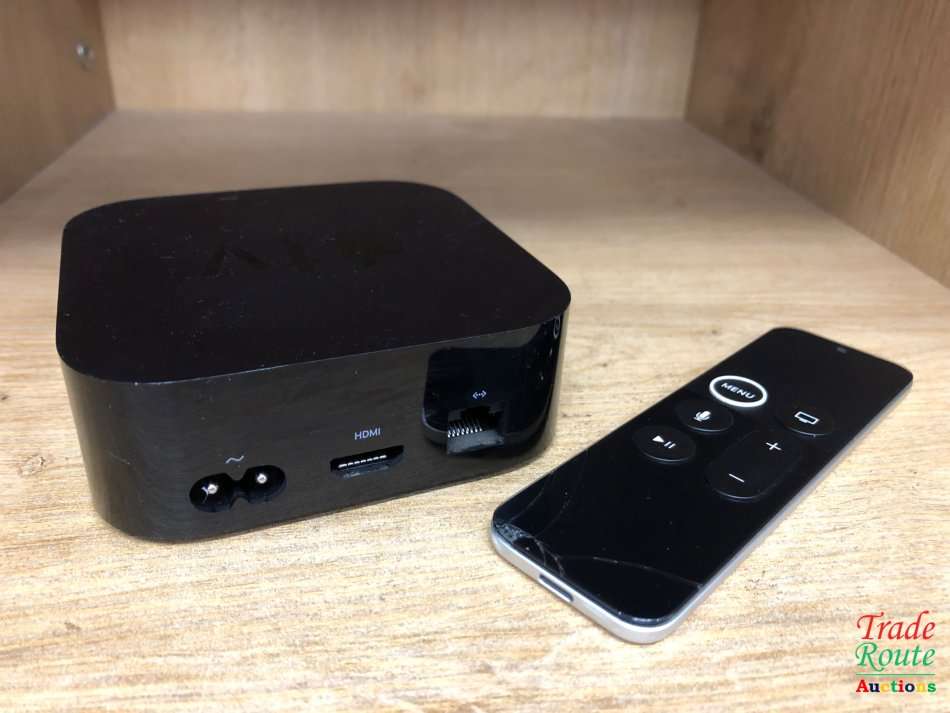 Apple TV 4K HDR 32GB | A1842 | MQD22SO/A - DAMAGED REMOTE