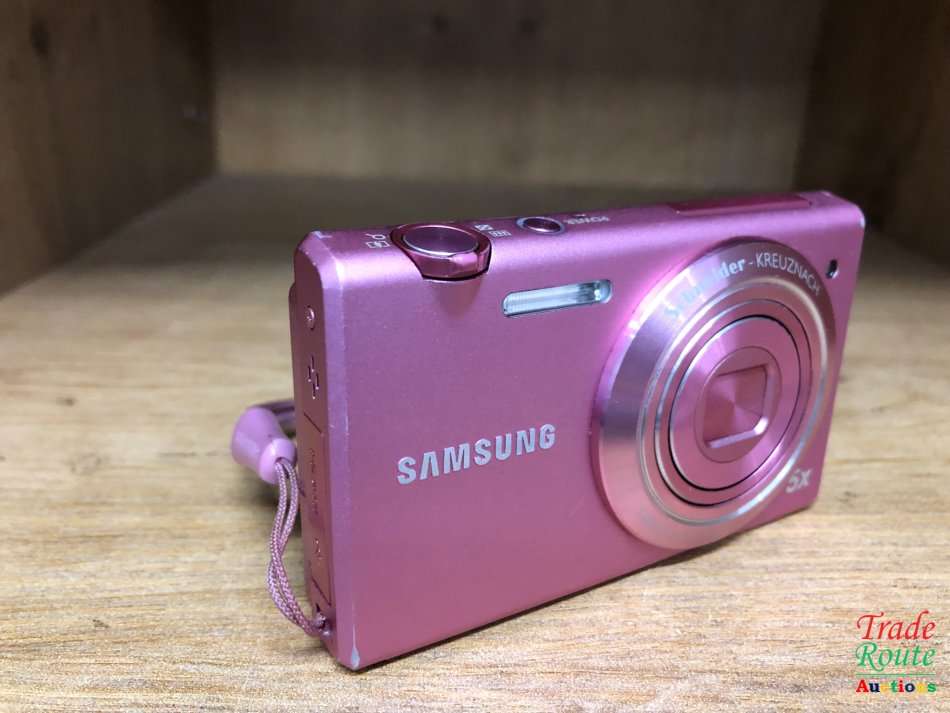 Samsung Multiview MV800 16.1MP Digital Camera with 5x Optical Zoom