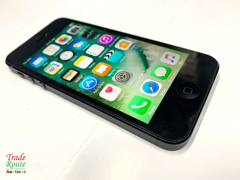 APPLE IPHONE5  *** APPLE IPHONE 5 ***