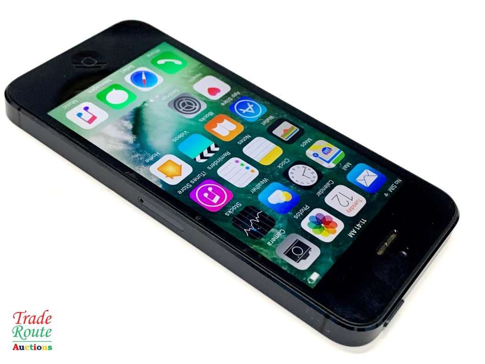 APPLE IPHONE5  *** APPLE IPHONE 5 ***